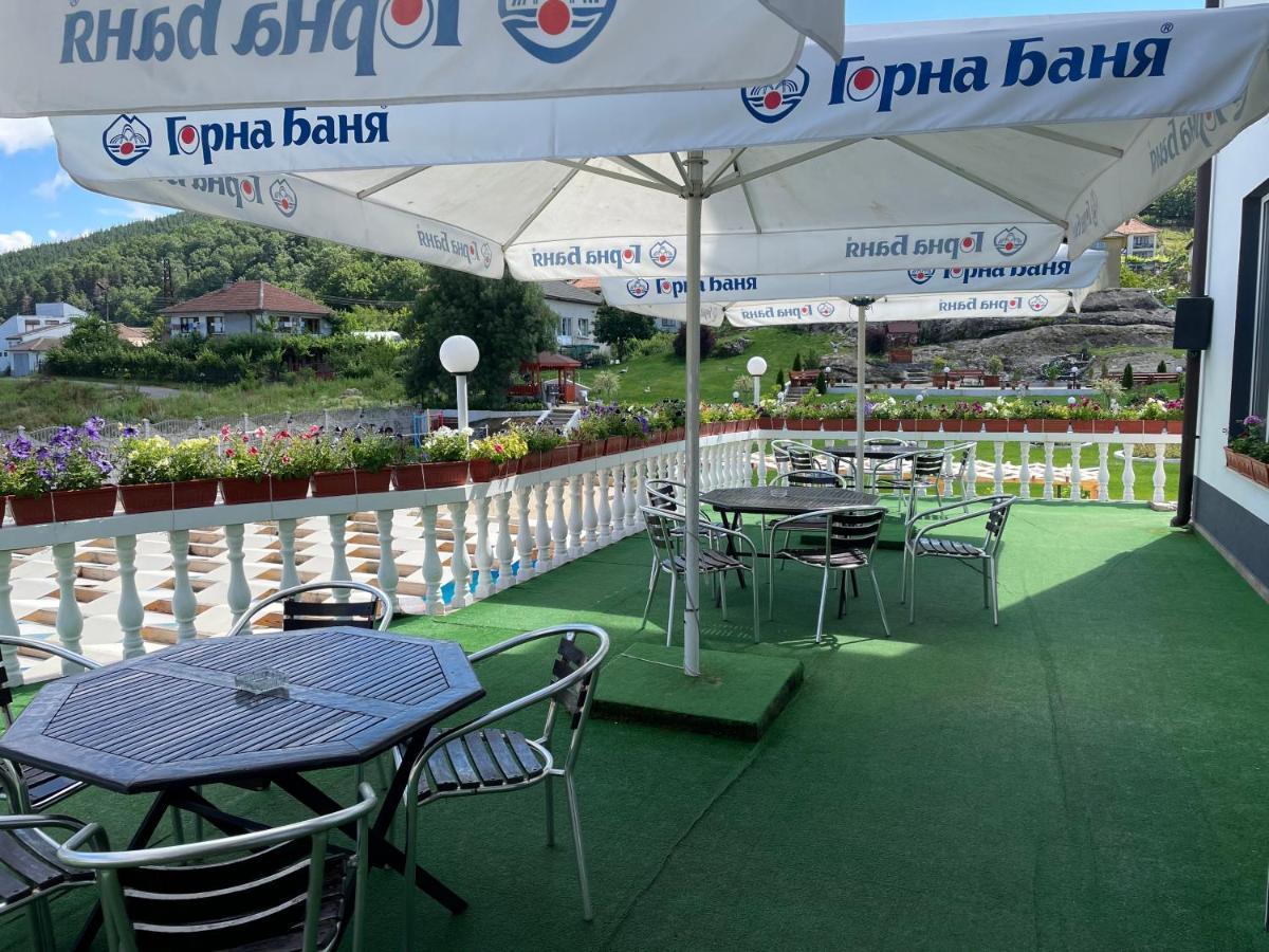 Hotel Elit 키르코보 외부 사진