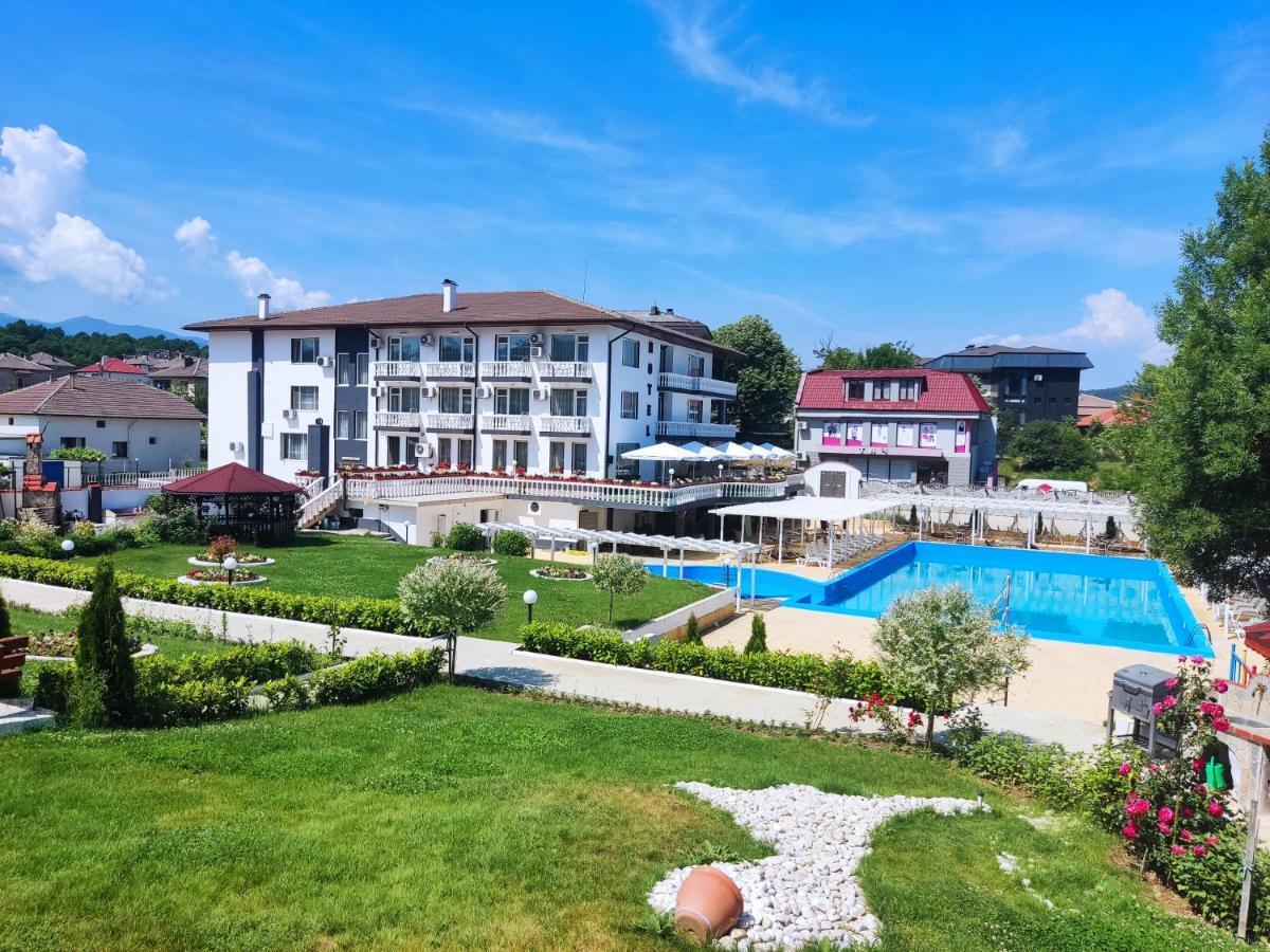 Hotel Elit 키르코보 외부 사진
