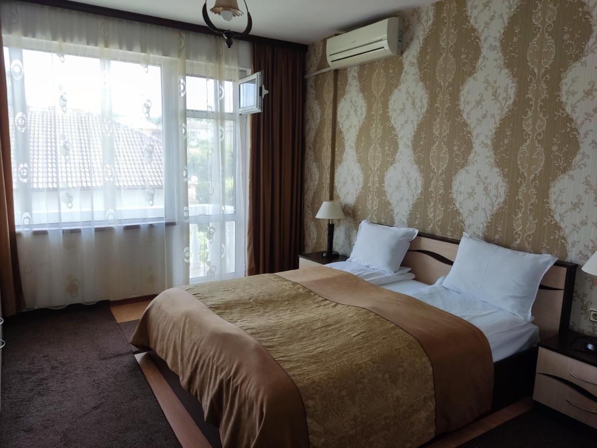 Hotel Elit 키르코보 외부 사진
