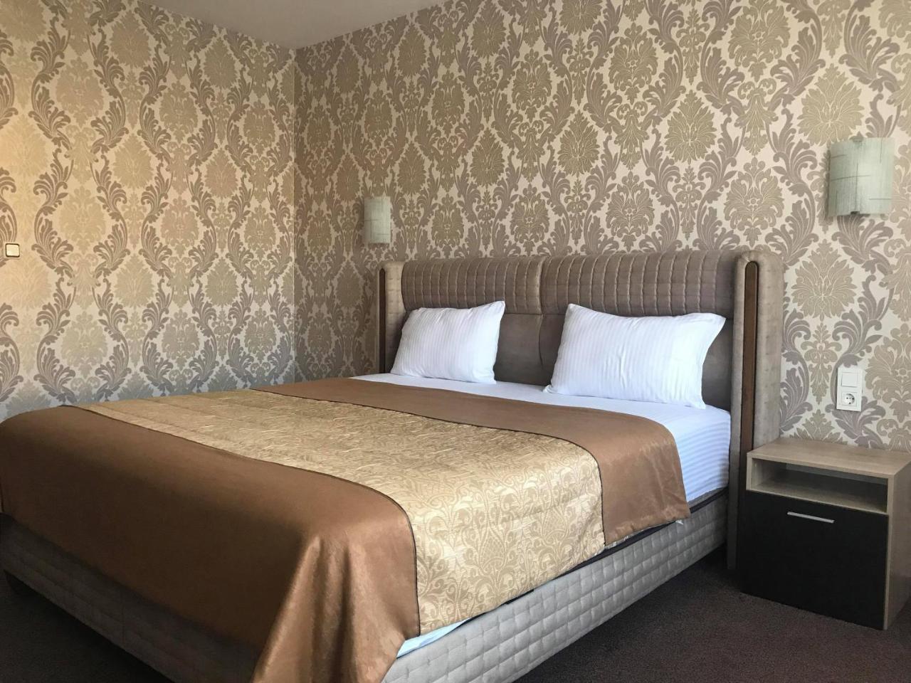 Hotel Elit 키르코보 외부 사진